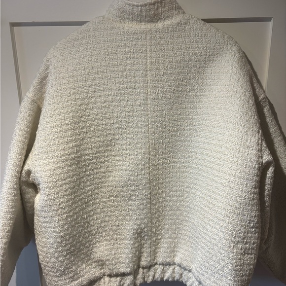 Angela Cream Bomber Jacket - Dailystory - Picture 10 of 10